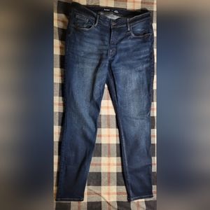 Old Navy Skinny jeans